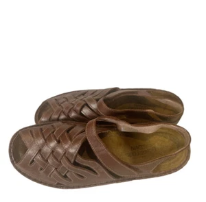 Naot womens sandals. 42EU. Tan leather strappy sandals. Unisex. Great for travel - Picture 1 of 11