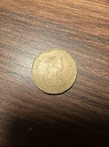 1989 Canadian $1 One Dollar Coin - Queen Elizabeth II - D.G. Regina 👸 - Picture 1 of 4