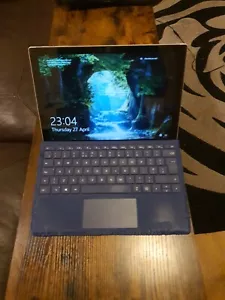 Microsoft Surface Pro 4 Core i5 2.40GHz 4GB RAM 128GB SSD, fully loaded - Picture 1 of 3