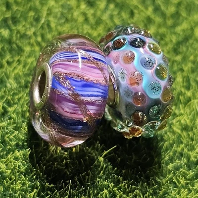 Cuenta de vidrio única Trollbeads Galaxy Mirage Duo única en su clase Foto 1 de 4