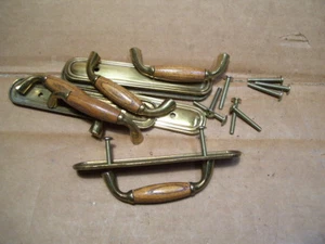 LOT 5PCS WOOD &  BRASS DRAWER HAND PULLS HANDLES W/ KEELER BRASS BACK PLATE 0066 - Picture 1 of 4