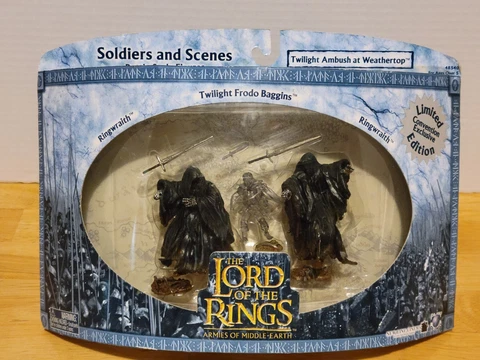 Lord of the Rings Ambush at Weathertop - Armies of Middle Earth Ringwraith Frodo Cover