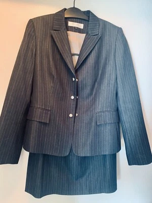 Traje Falda Vaquera Rayas Azul Marino Oscuro Tahari Talla 8 - Perfecto Estado Foto 1 de 4