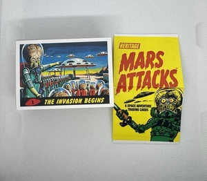 2012 Mars Attacks Heritage Base Trading Card Set 55 Cards Topps + Wrapper - Picture 1 of 3