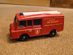 Vintage Lesney Matchbox : Land Rover Fire Truck Kent Brigade Series #57 England - Picture 1 of 4