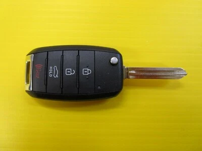 OEM 2013 - 2016 Kia Forte Flip Remote Key 95430-A7400 Osloka-870T New Blade  Foto 1 de 3