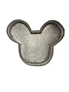 Disney Store Mickey Head Cesta de Almacenamiento Plateada Alambre Mimbre 14" x 11" Miembro del Elenco - Imagen 1 de 7