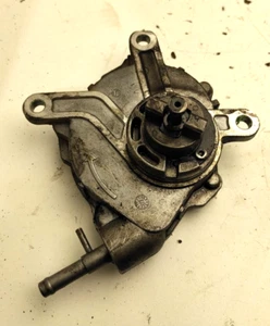 Piezas de Repuesto Utiliza, Bomba Vacío A Toyota RAV4, 2.2 D4D - Imagen 1 de 4