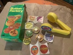Vintage 1978 Schaper Board Game Toy Button Factory - Picture 1 of 2