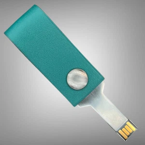 Hermes In the Pocket Lacie Key USB Drive 16GB Vert Vertigo Green Leather New - Afbeelding 1 van 3