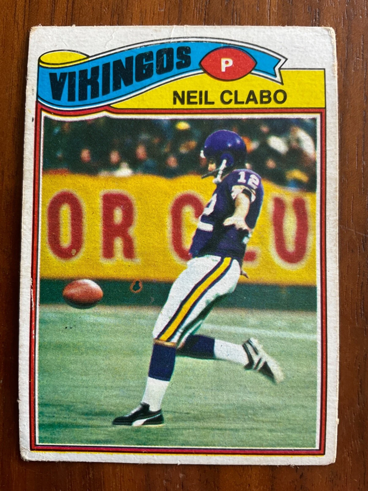 1977 Topps Mexican #477 Neil Clabo of the Minnesota Vikings / Vikingos.
