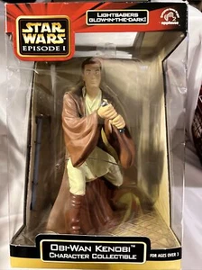 FIGURA FANTASMA AMENAZA OBI-WAN KENOBI STAR WARS EPISODIO 1 APLAUSOS 91/2"" de altura. - Imagen 1 de 6