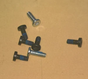 Original Nokia Lumia 830 XL Set 7 Schrauben - Bild 1 von 3