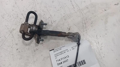 Fiat 500 puerta control pasajero derecho bisagra delantera tope detención 2012 2013 2014 2 Foto 1 de 4