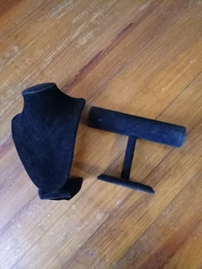 Juvale 2-Piece Black Velvet Jewelry Display Set, T-Bar Stand and - Picture 1 of 12