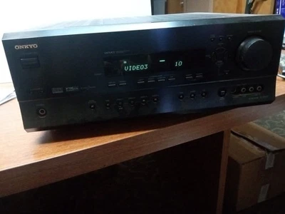 Onkyo TX-SR600 6.1 Channel 120W  Dolby Digital Surround Receiver - Image 1 of 4