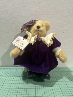 MUFFY VanderBear "Musical Soiree" de la colección Purple Velvet de colección 1990 Foto 1 de 3