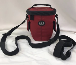 Tamrac 3325 Aero Zoom Bag ~ Rojo y Negro ~ MFR # 332585 ~ Bolsa de cámara acolchada - Imagen 1 de 12