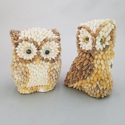 Pair of VTG Sea Shell Owl Folk Art Handcrafted Figurine Sculptures Beach Ocean - Image 1 of 4