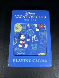 Baraja de cartas para miembros del club de vacaciones Mickey Mouse de los parques de Disney 2024 - Imagen 1 de 6
