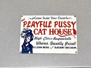 VINTAGE PLAYFUL PUSSY CAT HOUSE PORCELAIN SIGN CAR GAS TRUCK GASOLINE OIL - Picture 1 of 2