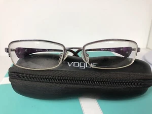 Vogue Halbrandlose Brille VO3686 811 50-18-135 Braun Poliert PC20 - Bild 1 von 6