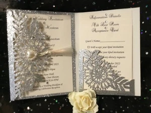 HOCHZEITSEINLADUNG VINTAGE SILBER GLITZER & ELFENBEIN BOHO TASCHE 4 KARTEN LASERGESCHNITTEN - Bild 1 von 9