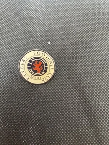 Rangers FOOTBALL SOCCER CLUB CREST ENAMEL PIN BADGE - Picture 1 of 1