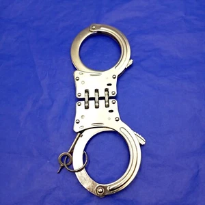 Triple Hinge Handcuffs – Heavy Duty Police Security Cuffs with 1 Key – Used - Picture 1 of 6