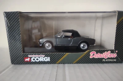 Detalle Coches Alfa Romeo Giulietta Spyder Recarga Gris Escala 1/43 rd ART205 Corgi Foto 1 de 4