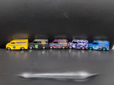 2006 Hot Wheels Доставка Молочных продуктов Отдельный ЛОТ ИЗ 5 Только Дисплеев! - Изображение 1 из 3