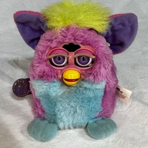 2000 Special Wal-Mart Limited Ed. Furby Baby "SPRING" 70-951 VG+ Working Cond. - Picture 1 of 6
