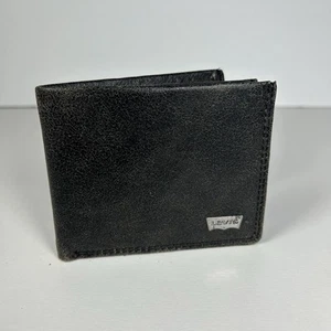 Levi's Men's RFID Blocking Extra Capacity Traveler Bifold Wallet Black Leather - Picture 1 of 7