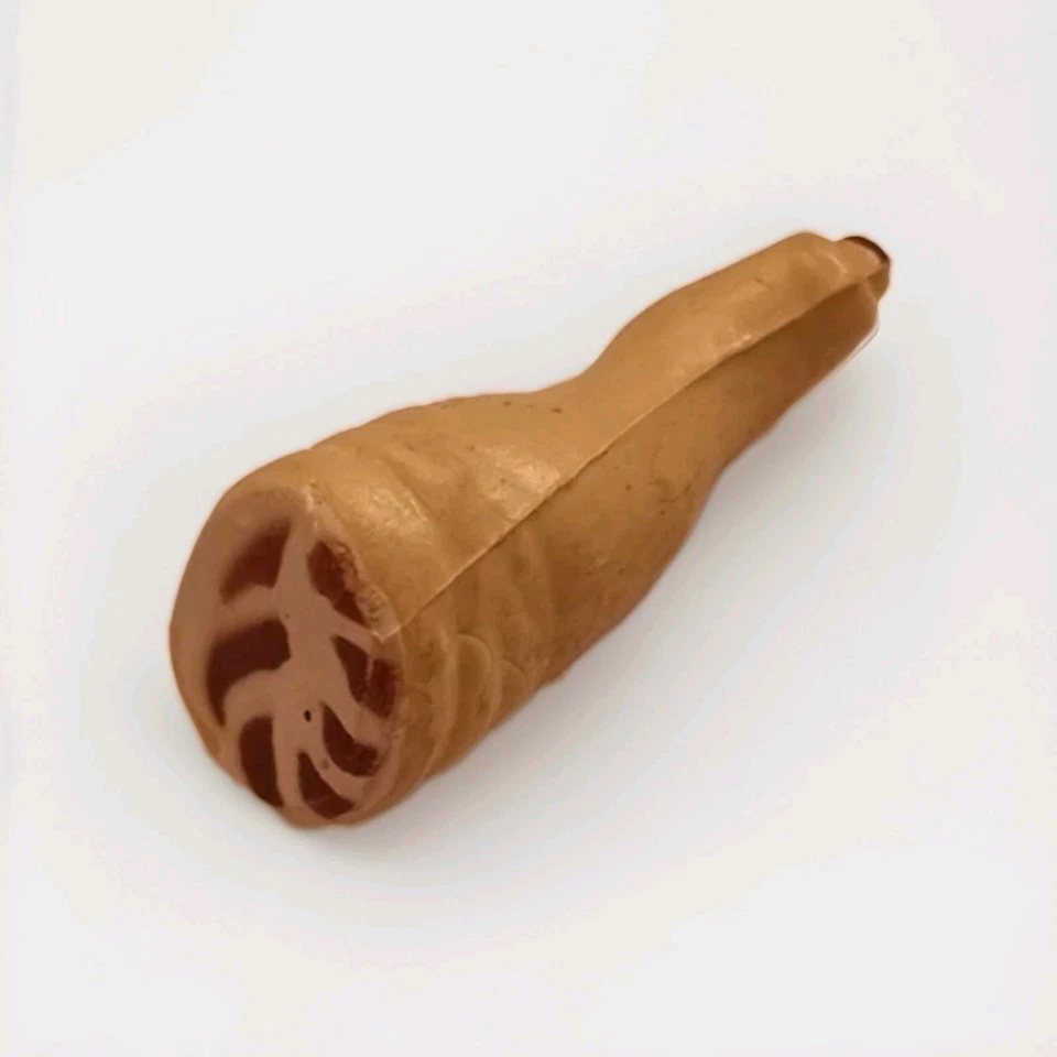 Corgi Toys Gift Set 8 Lions of Longleat GS8 leg meal only - Image 1 of 1