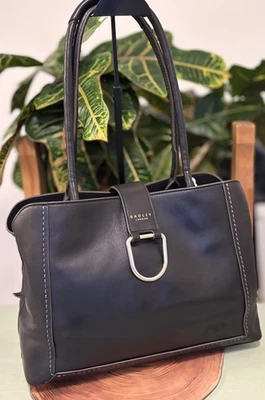 Radley London/ handbag /shoulder /classic work/   Bag Black  vgc - Image 1 of 4