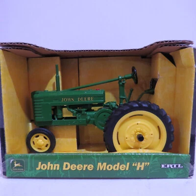 Ertl John Deere "H" Tractor  1/16 JD-15034-1HD-B2 - Image 1 of 4