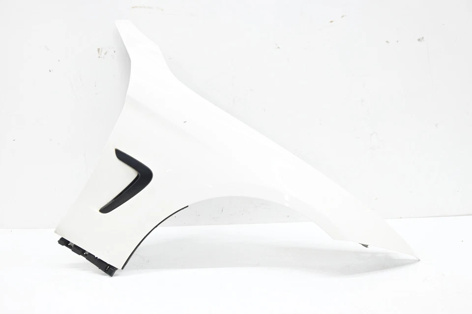 ⭐Cubierta de panel de guardabarros delantero derecho del lado del pasajero para BMW F32 F33 F36 blanca moldeada OEM Foto 1 de 4