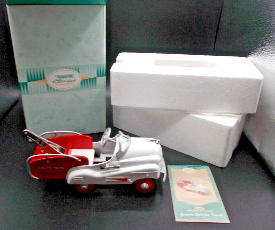 Hallmark Cards Inc.  Pedal Junior Service Truck 1996 Murray - Imagem 1 de 4