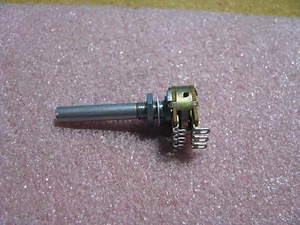 TEAC AMERICA VARIABLE RESISTOR # 528406302 NSN: 5905-01-236-5257 15A 20KOHM - Picture 1 of 4