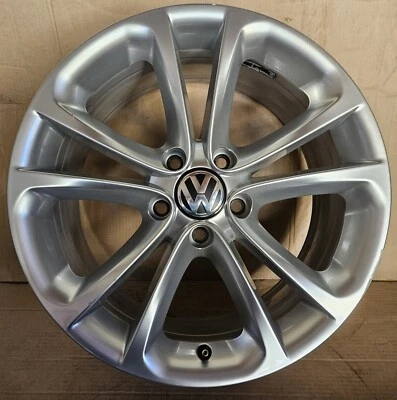 1 original VW Passat 3C CC Scirocco 17 Zoll Alufelge 8x17 ET41, Spa, 3C8601025K - Bild 1 von 4
