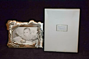 NEW!  New Old Stock....Pewter ROYAL LIMITED Little Bo Peep Picture Frame 4" x 6" - Picture 1 of 8