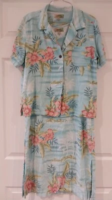 Conjunto de 2 piezas de vestido y blusa con botones floral azul claro Tahiti Reef Club talla M Foto 1 de 4