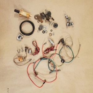 Jaguar XKE E-Type DASH LIGHT BULB HOUSING WIRING LAMP bundle OEM - Picture 1 of 7