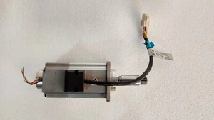 ABB 3hac029924-001/01 / 3HAC029924-001/01 Robot Servo Motor #1 - Picture 1 of 6