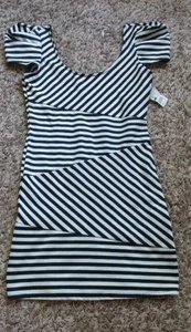 Kieu's Minikleid gestreift Größe M - Bild 1 von 5