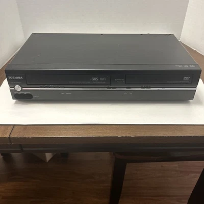 Toshiba SD-V296 Reproductor de DVD/VCR - Grabadora VHS Negra Hi-Fi - PROBADO Sin Control Remoto Foto 1 de 4