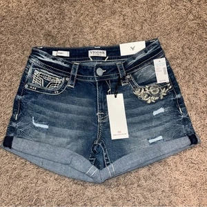 NWT! Vigoss Distressed Dark Wash Jean Shorts Size 0 - Picture 1 of 10