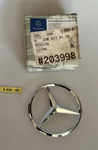 Neu Original Mercedes Emblem Stern W212 A2128170116 Heckklappe T NOS - Bild 1 von 3