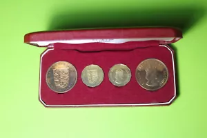 Bailiwick of JERSEY 1966 - 4 Coin Mint Set Battle of Hastings - Picture 1 of 8