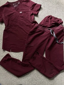 Figs Scrubs Set Technical Collection Maternity XS Top Small Tall Pants Maroon - Picture 1 of 7